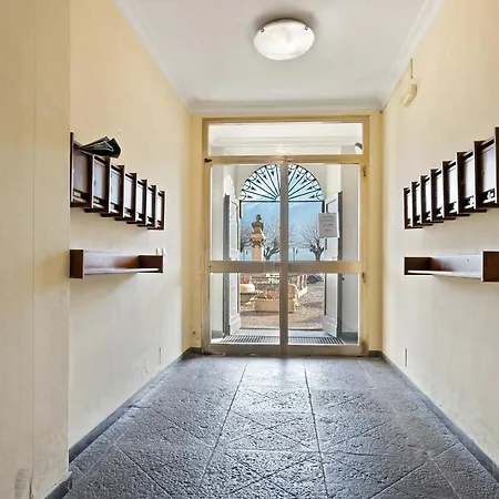 Piazzetta View By Halldis Apartman Dongo