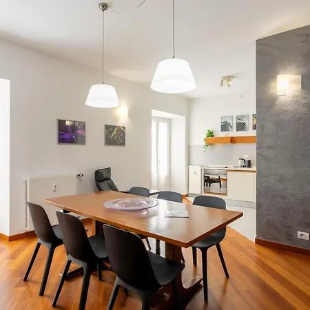 Apartment Piazzetta View By Halldis