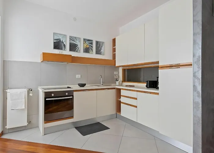 Piazzetta View By Halldis Dongo