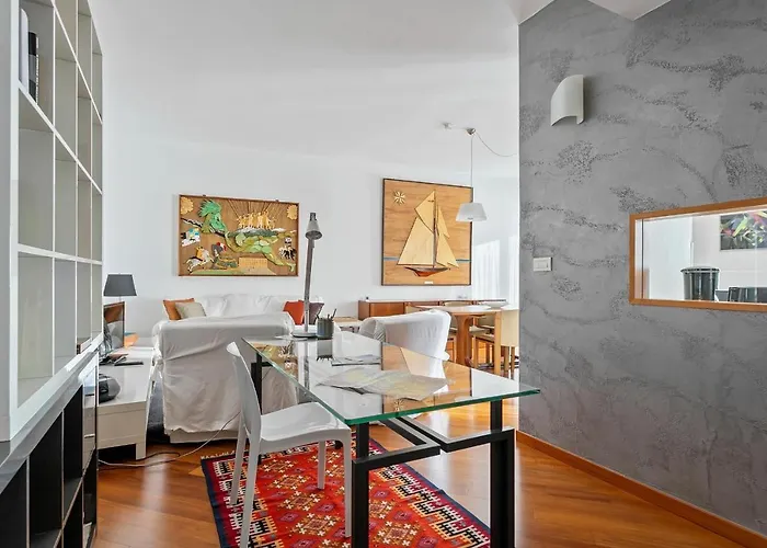 Piazzetta View By Halldis * דונגו