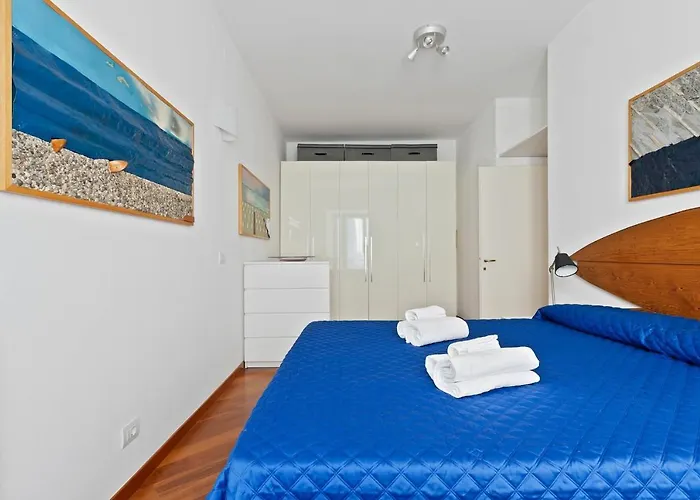 Piazzetta View By Halldis * Донго